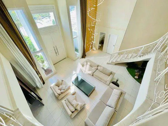 Foto 1 de Casa de Condomínio com 4 Quartos à venda, 700m² em Candelária, Natal
