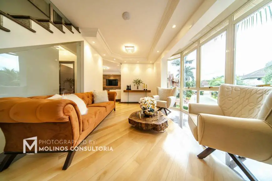 Foto 3 de Casa de Condomínio com 4 Quartos à venda, 305m² em Vila Carrão, São Paulo