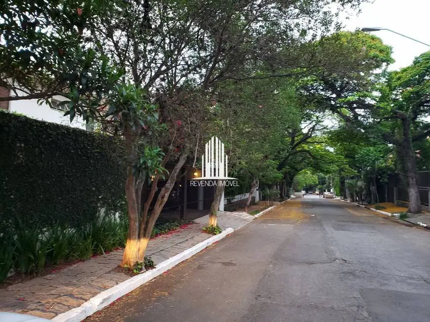 Foto 5 de Sobrado com 4 Quartos à venda, 300m² em Jardim Das Bandeiras, São Paulo