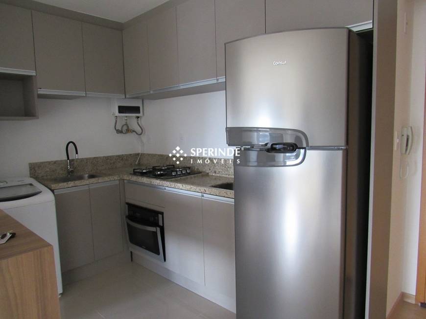 Foto 4 de Apartamento com 1 Quarto para alugar, 50m² em Centro, Caxias do Sul