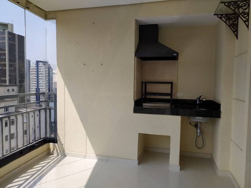 Foto 5 de Apartamento com 2 Quartos para alugar, 126m² em Moema, São Paulo