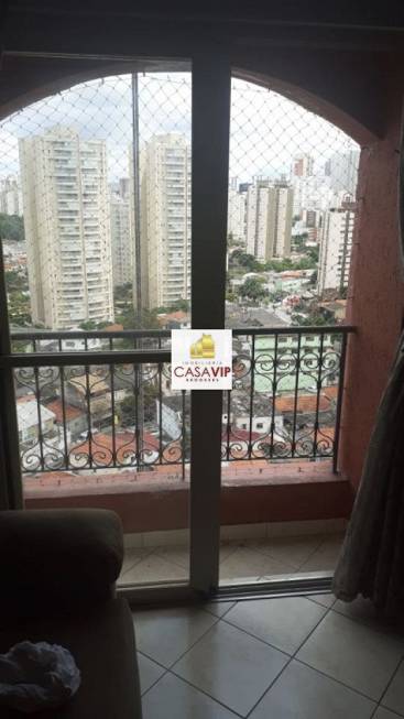 Foto 4 de Apartamento com 2 Quartos à venda, 50m² em Vila Isa, São Paulo