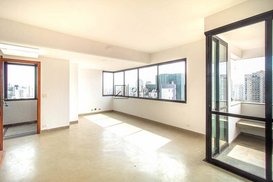 Foto 4 de Apartamento com 2 Quartos à venda, 204m² em Vila Romana, São Paulo