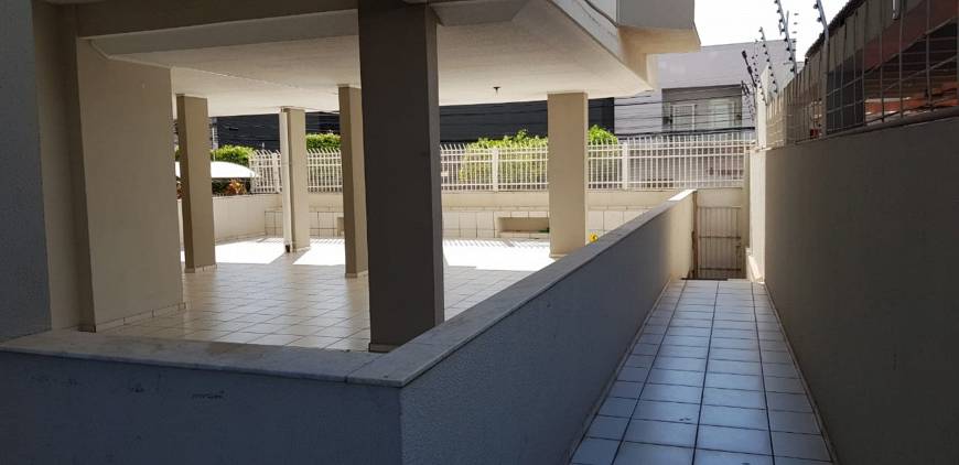 Foto 4 de Apartamento com 3 Quartos à venda, 160m² em Bandeirantes, Cuiabá