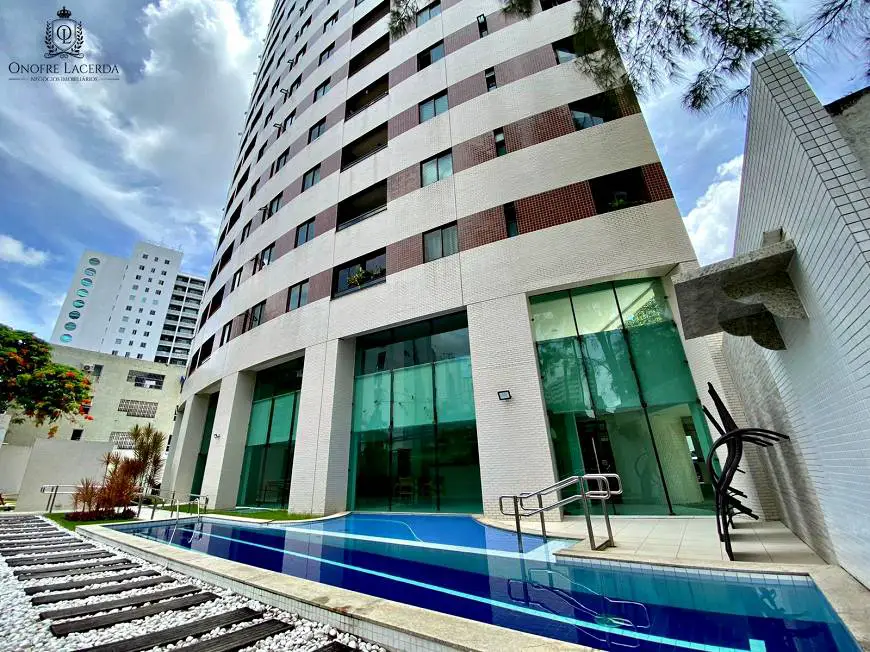 Foto 2 de Apartamento com 3 Quartos à venda, 69m² em Casa Forte, Recife