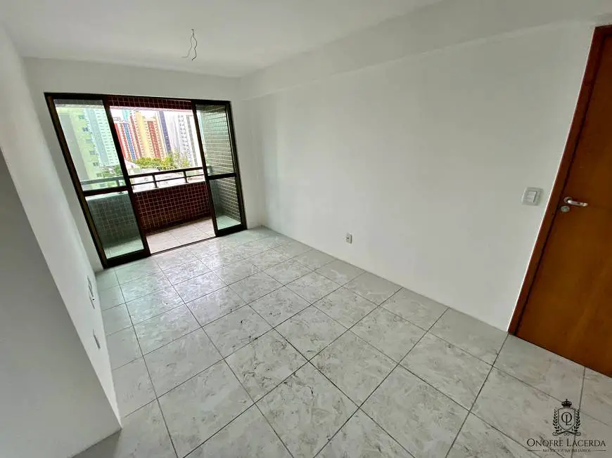 Foto 5 de Apartamento com 3 Quartos à venda, 69m² em Casa Forte, Recife