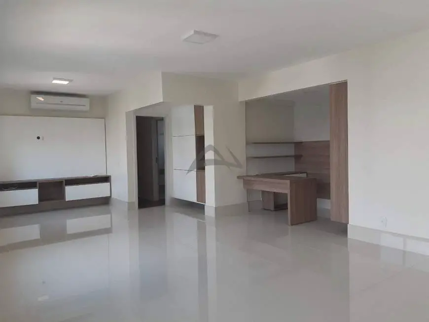 Foto 3 de Apartamento com 3 Quartos para venda ou aluguel, 153m² em Jardim Madalena, Campinas