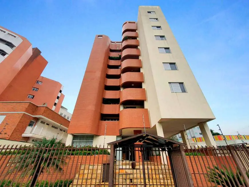 Foto 1 de Apartamento com 3 Quartos para alugar, 10m² em Juvevê, Curitiba