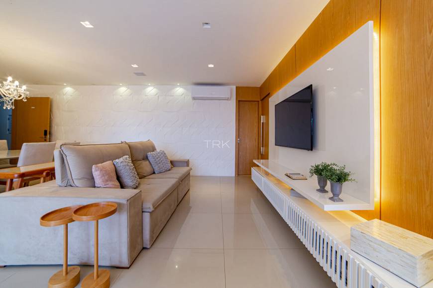Foto 3 de Apartamento com 3 Quartos à venda, 121m² em Setor Marista, Goiânia