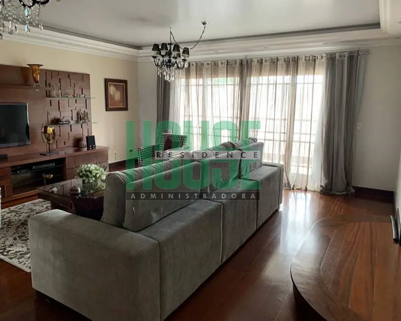 Foto 1 de Apartamento com 3 Quartos à venda, 187m² em Varzea, Teresópolis