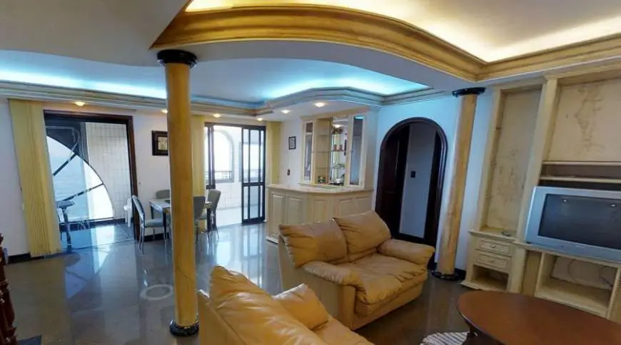 Foto 1 de Apartamento com 4 Quartos à venda, 220m² em Centro, Praia Grande