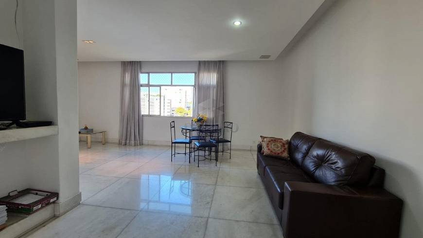 Foto 3 de Apartamento com 4 Quartos à venda, 118m² em Funcionários, Belo Horizonte