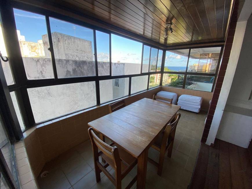 Foto 4 de Apartamento com 4 Quartos para alugar, 140m² em Rio Vermelho, Salvador