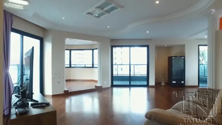 Foto 1 de Apartamento com 4 Quartos à venda, 218m² em Vila Regente Feijó, São Paulo