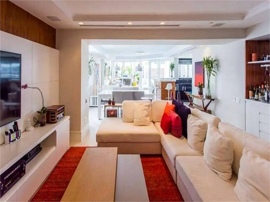 Foto 5 de Apartamento com 7 Quartos à venda, 380m² em Vila Madalena, São Paulo
