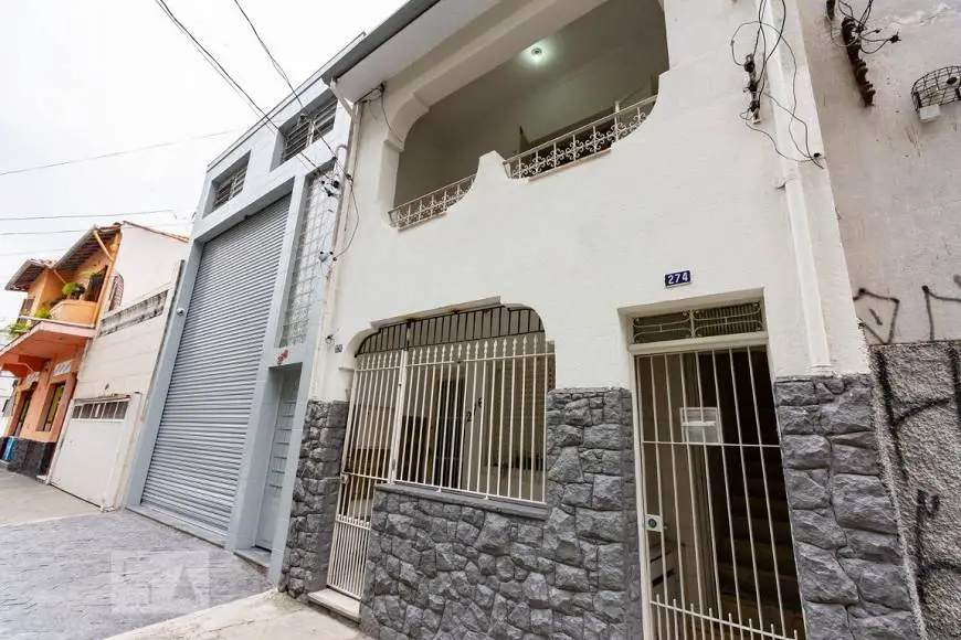 Foto 1 de Casa com 2 Quartos para alugar, 125m² em Barra Funda, São Paulo