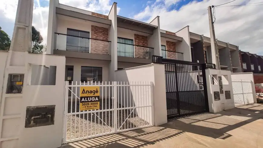 Foto 2 de Casa com 2 Quartos para alugar, 70m² em Itinga, Araquari
