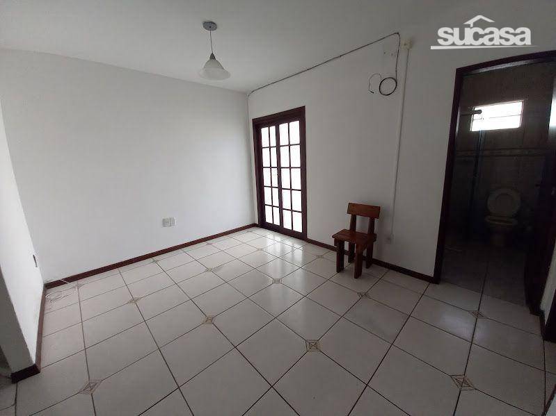 Foto 3 de Casa com 2 Quartos para alugar, 206m² em Laranjal, Pelotas