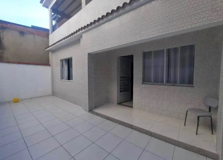 Foto 1 de Casa com 3 Quartos à venda, 100m² em Cidade Tiradentes, São Paulo