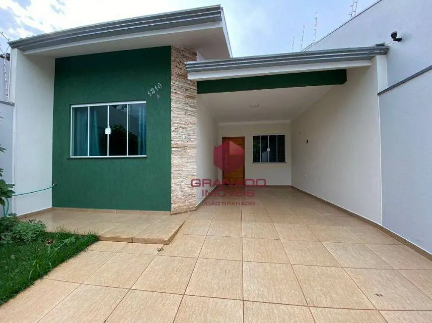 Foto 1 de Casa com 3 Quartos para alugar, 100m² em Jardim Italia II, Maringá