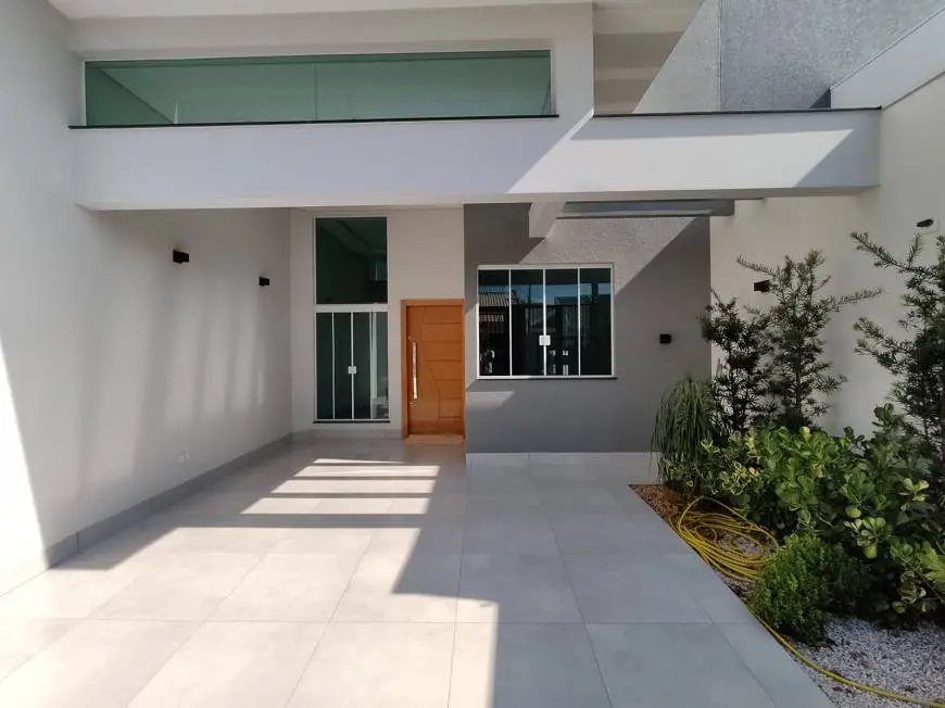 Foto 3 de Casa com 3 Quartos à venda, 105m² em Jardim Monte Rei, Maringá
