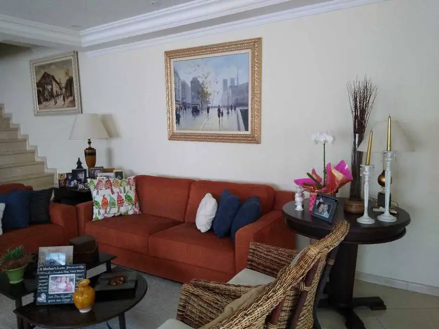 Foto 1 de Casa com 3 Quartos à venda, 465m² em Maia, Guarulhos