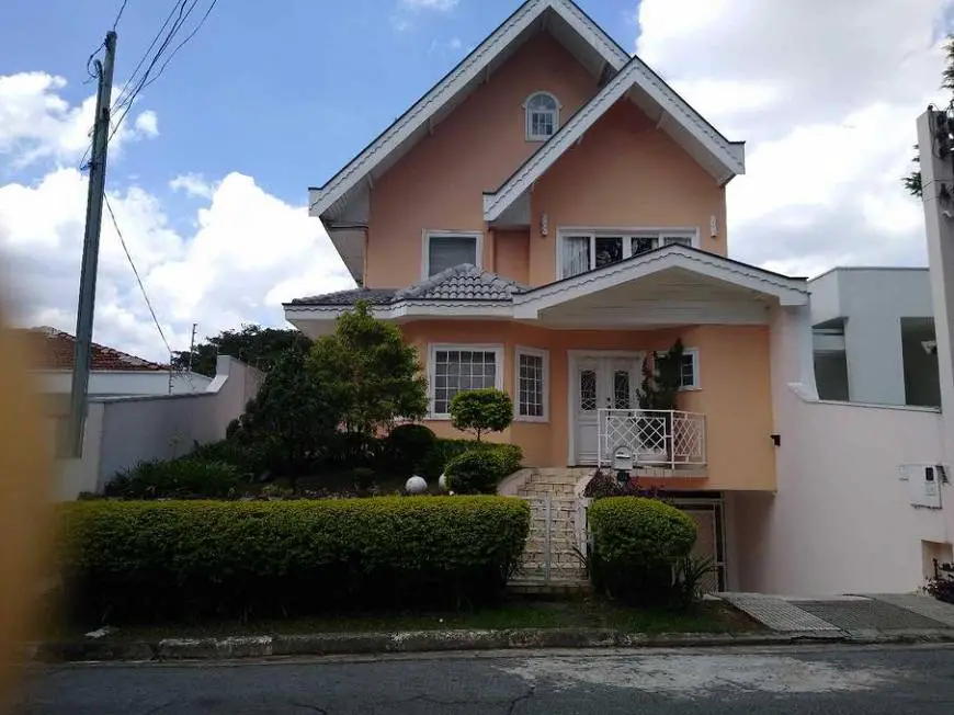 Foto 4 de Casa com 3 Quartos à venda, 465m² em Maia, Guarulhos