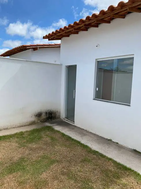 Foto 1 de Casa com 3 Quartos à venda, 180m² em Melo Viana, Esmeraldas