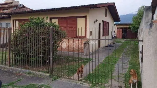 Foto 1 de Casa com 3 Quartos à venda, 110m² em Santa Mônica, Florianópolis