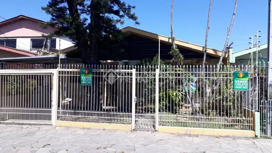 Foto 1 de Casa com 3 Quartos à venda, 260m² em Sarandi, Porto Alegre