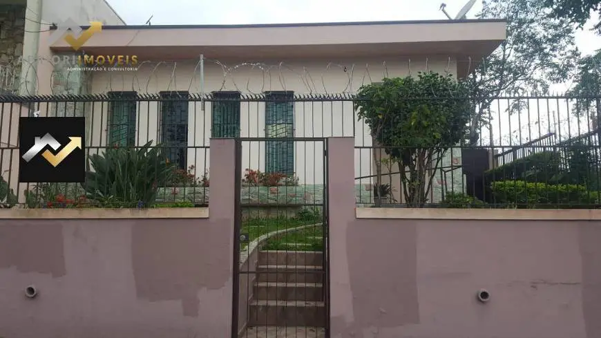Foto 1 de Casa com 3 Quartos à venda, 245m² em Vila Pires, Santo André