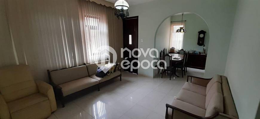 Foto 1 de Casa com 4 Quartos à venda, 87m² em Alto da Boa Vista, Rio de Janeiro