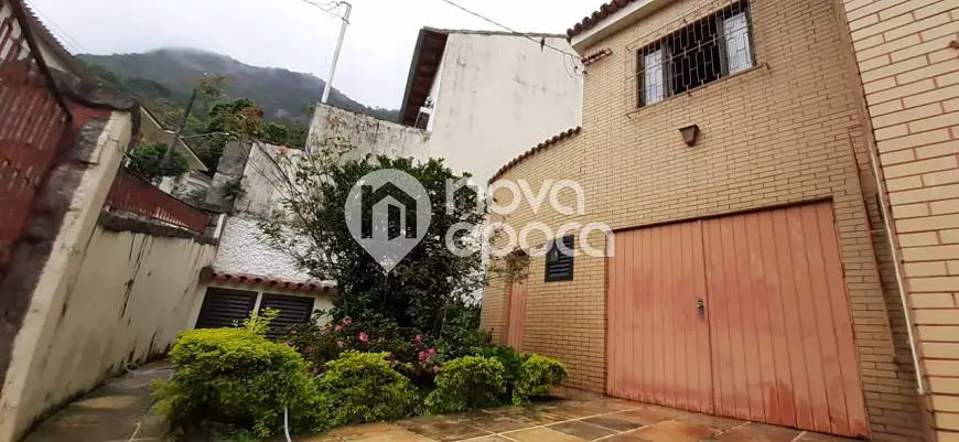 Foto 2 de Casa com 4 Quartos à venda, 87m² em Alto da Boa Vista, Rio de Janeiro