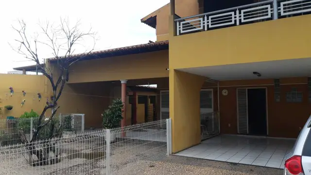 Foto 1 de Casa com 4 Quartos à venda, 272m² em Morada do Sol, Teresina
