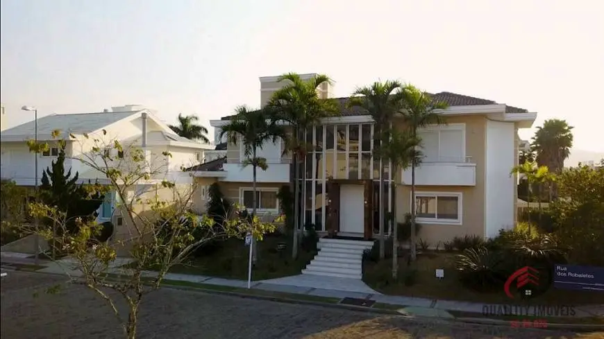 Foto 3 de Casa com 5 Quartos à venda, 436m² em Jurerê, Florianópolis