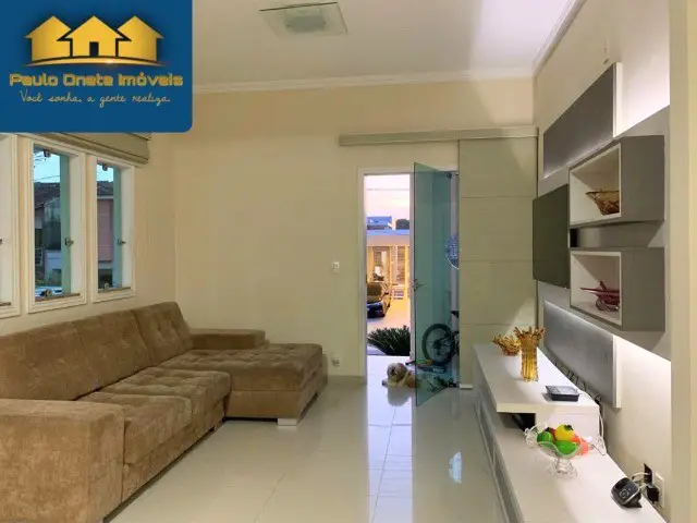 Foto 3 de Casa de Condomínio com 3 Quartos à venda, 250m² em Tarumã, Manaus