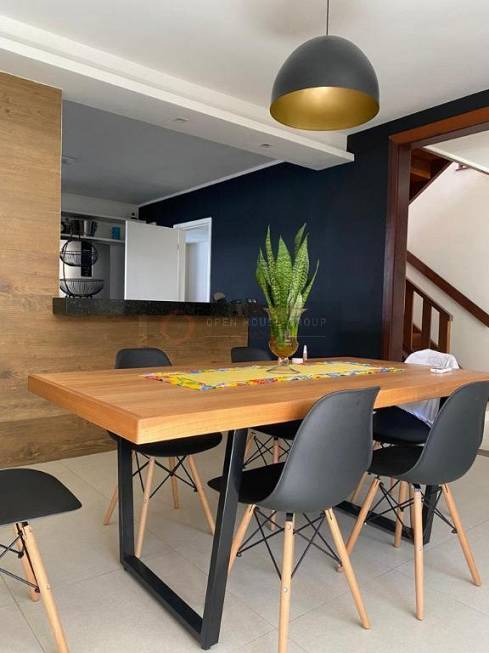 Foto 5 de Casa de Condomínio com 4 Quartos à venda, 10m² em Camboinhas, Niterói