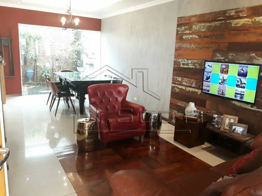 Foto 1 de Casa de Condomínio com 4 Quartos à venda, 200m² em Granja Julieta, São Paulo