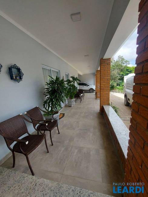 Foto 1 de Chácara com 4 Quartos à venda, 600m² em Parque Valinhos, Valinhos