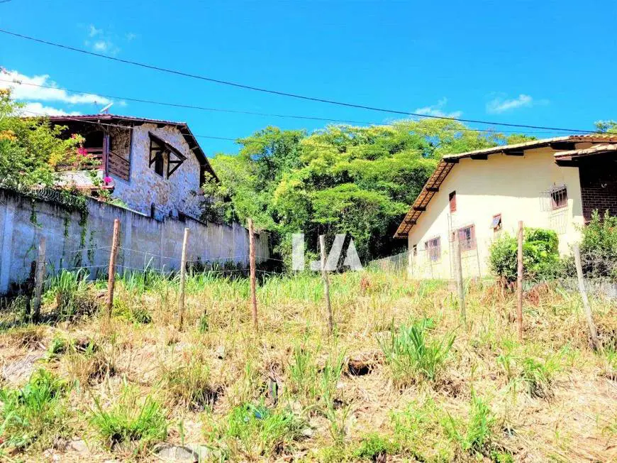 Foto 1 de Lote/Terreno à venda, 468m² em Engenho do Mato, Niterói