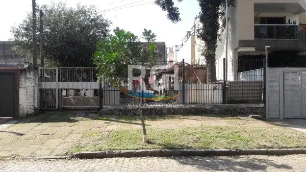 Foto 1 de Lote/Terreno à venda, 242m² em Tristeza, Porto Alegre