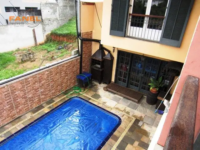 Foto 1 de Sobrado com 4 Quartos à venda, 452m² em Jardim Guedala, São Paulo