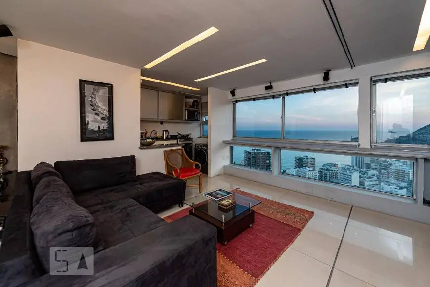 Foto 4 de Apartamento com 1 Quarto para alugar, 58m² em Leblon, Rio de Janeiro