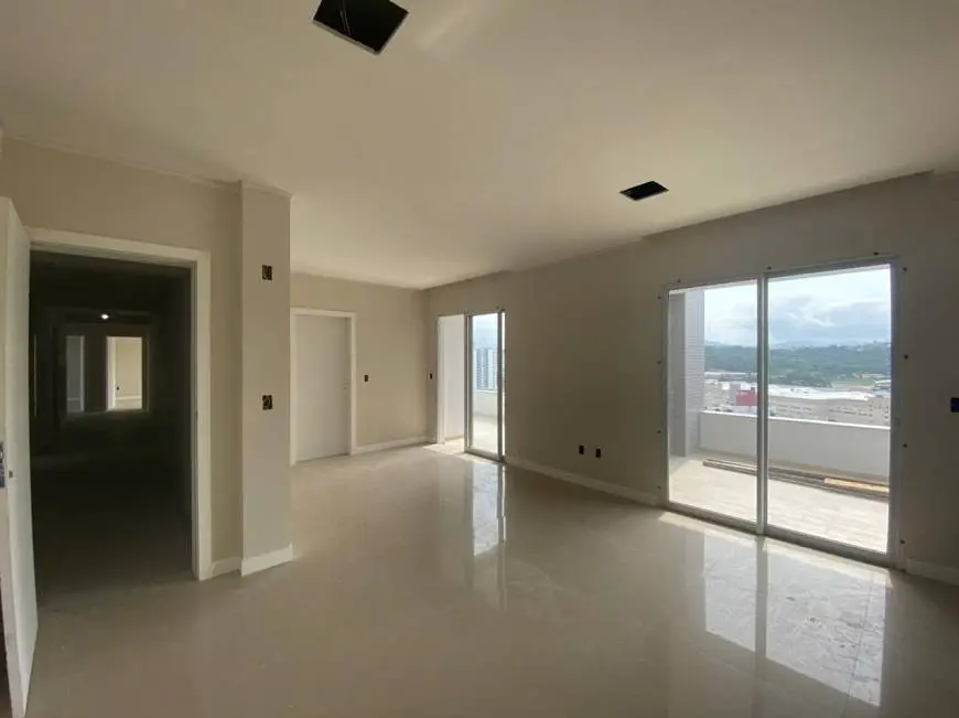 Foto 4 de Apartamento com 2 Quartos à venda, 118m² em Campinas, São José