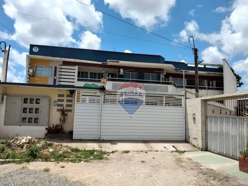 Foto 1 de Apartamento com 2 Quartos à venda, 59m² em Cidade Garapu, Cabo de Santo Agostinho