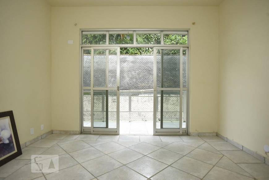 Foto 1 de Apartamento com 2 Quartos para alugar, 65m² em Jardim Guanabara, Rio de Janeiro