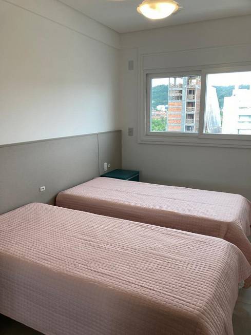Foto 4 de Apartamento com 2 Quartos para alugar, 100m² em Jurerê, Florianópolis