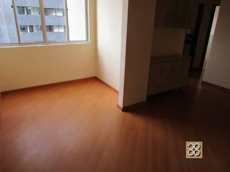 Foto 4 de Apartamento com 2 Quartos para alugar, 54m² em Portão, Curitiba