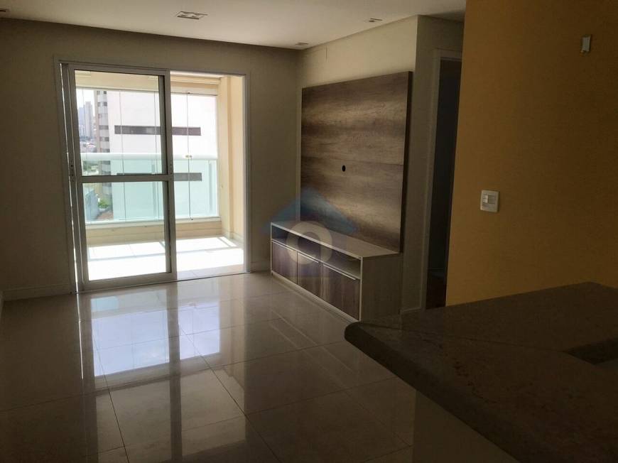 Foto 1 de Apartamento com 2 Quartos para venda ou aluguel, 55m² em Vila Gumercindo, São Paulo