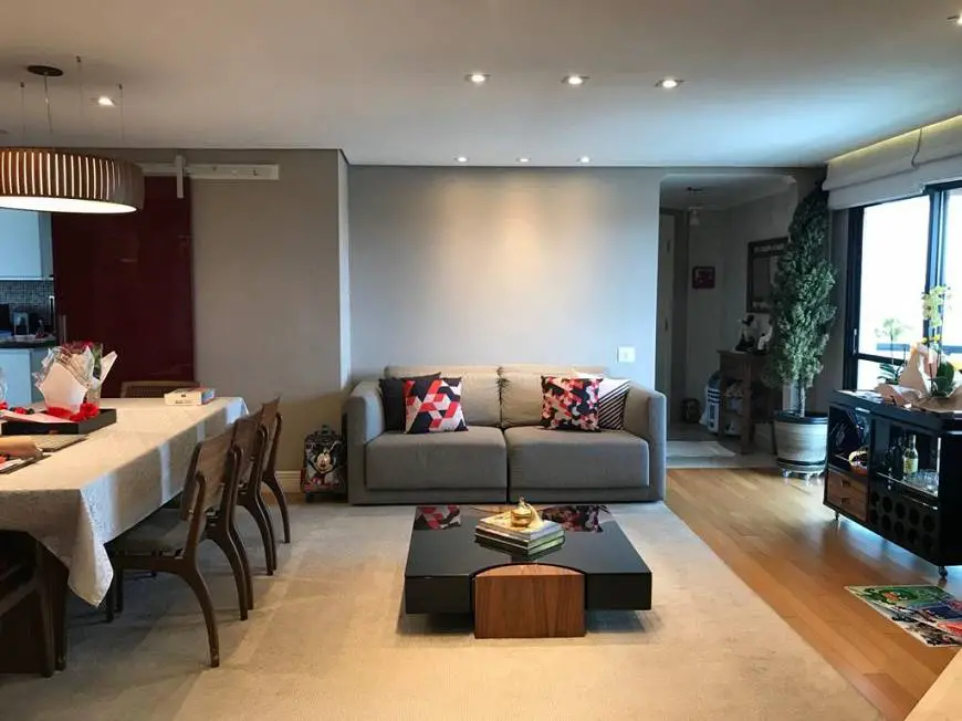 Foto 1 de Apartamento com 3 Quartos à venda, 150m² em Campo Belo, São Paulo